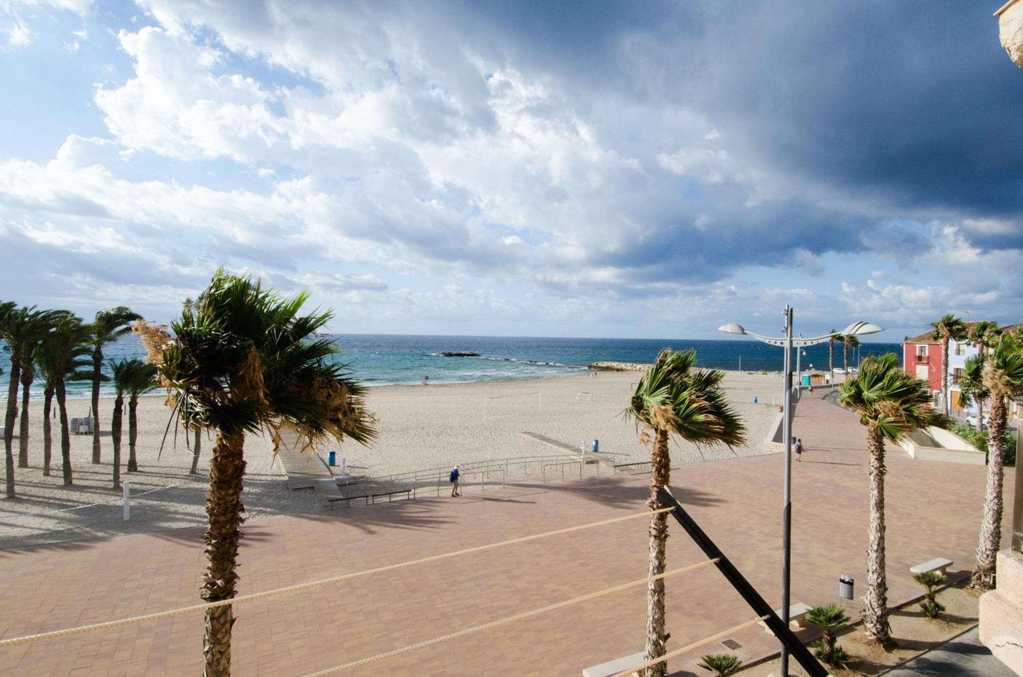 Mediterranean Terraces - Beachfront Apartament